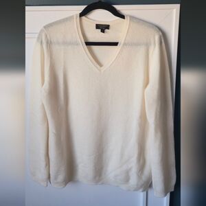 Charter Club Cashmere Women's Cream V-Neck Sweater